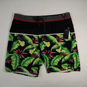 🔥 NWT Quicksilver Men’s Boardshorts